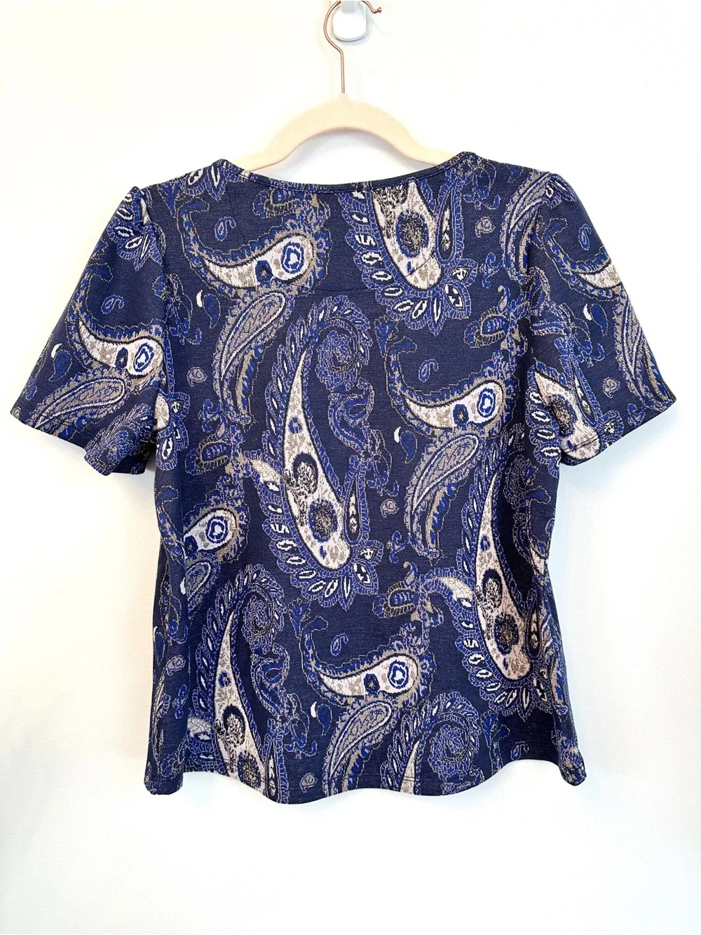 Anthropologie Celestial Blue Metallic Paisley Blouse with Puff Sleeve Detail B2